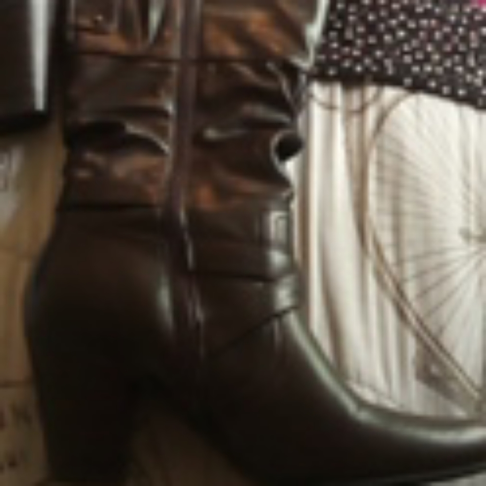 Boots - Picture 2 of 3